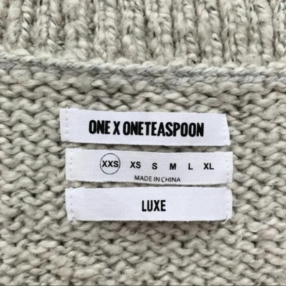 Free People One Teaspoon Saints and Roses Sweater Chunky Knit Lace Up V-neck - Picture 12 of 16